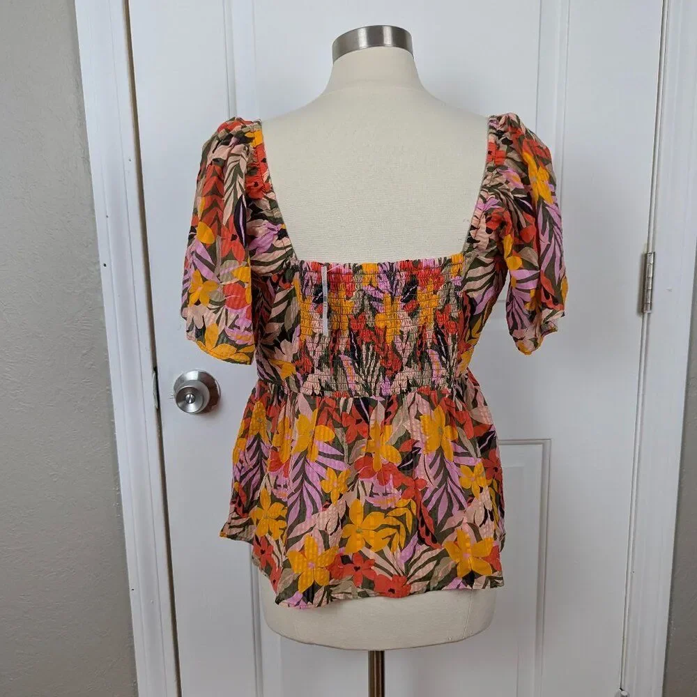 LOFT | Tropical Floral Print Peplum Blouse Size Large - Picture 5 of 9